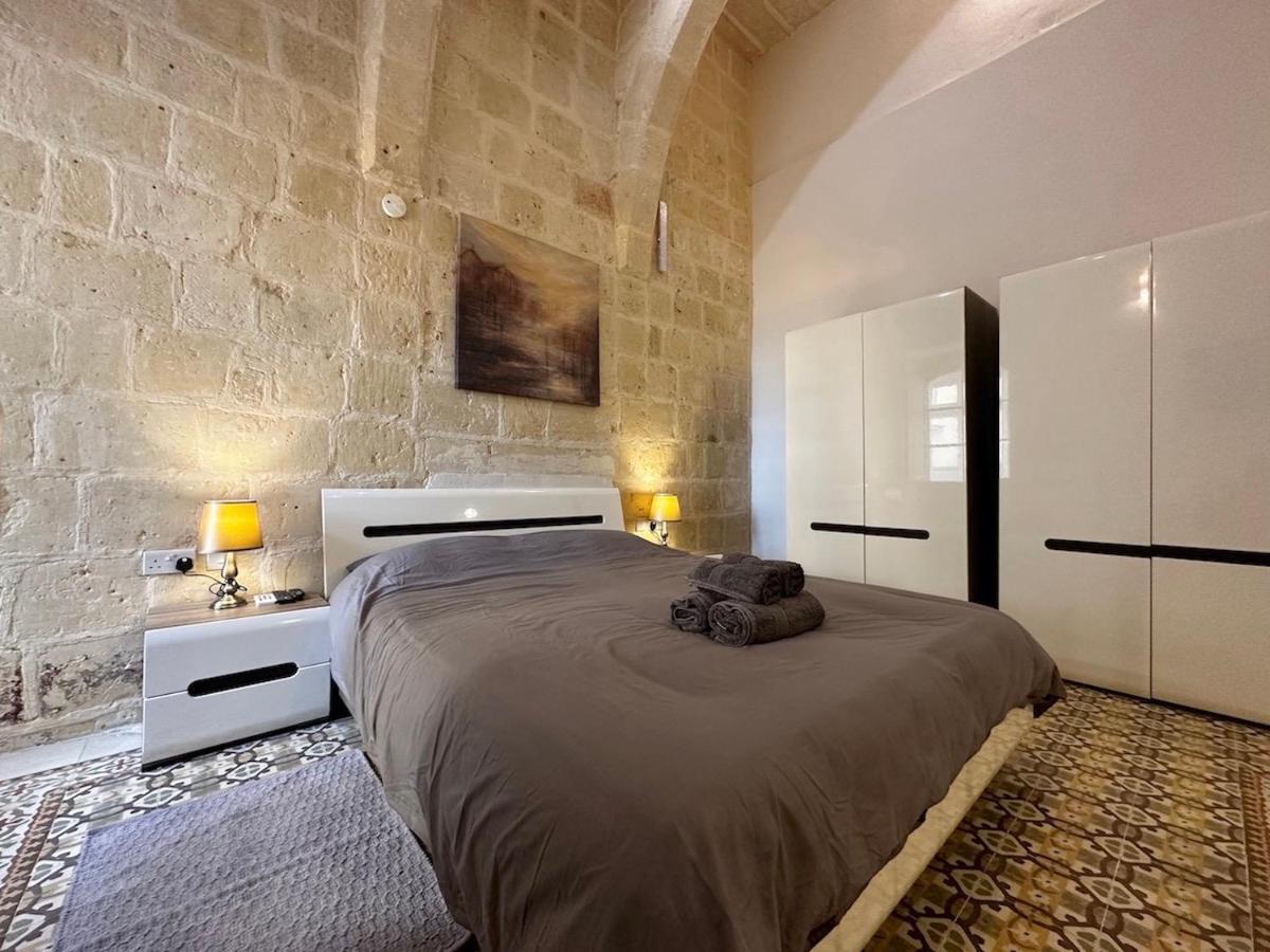 Capital City Apartment La Valette Extérieur photo